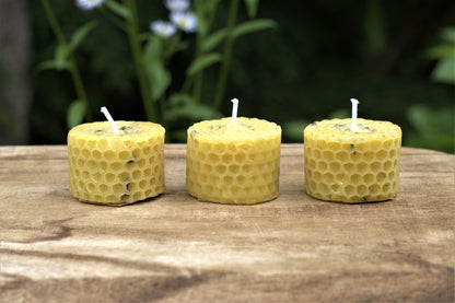 🐝 Hand-Rolled Beeswax Candle Set – Pure Vermont Honeycomb Glow! 🐝